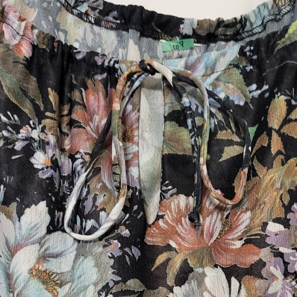 Women's Colorful Long Sleeve Floral Ruffle Midi Dress Size Medium - Picture 4 of 12